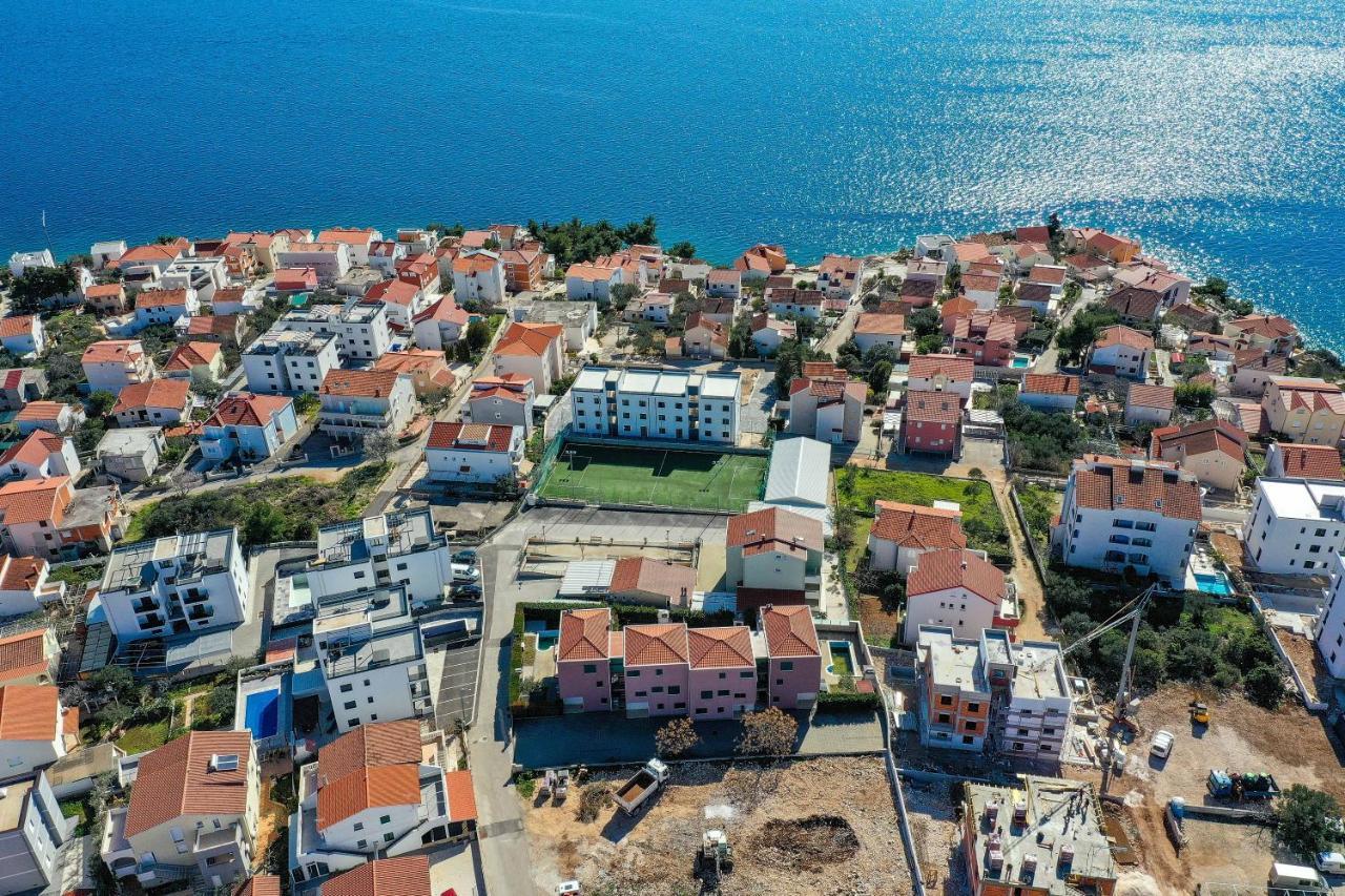 Luxury Apartment Pia With Swimming Pool And Grill Trogir Zewnętrze zdjęcie